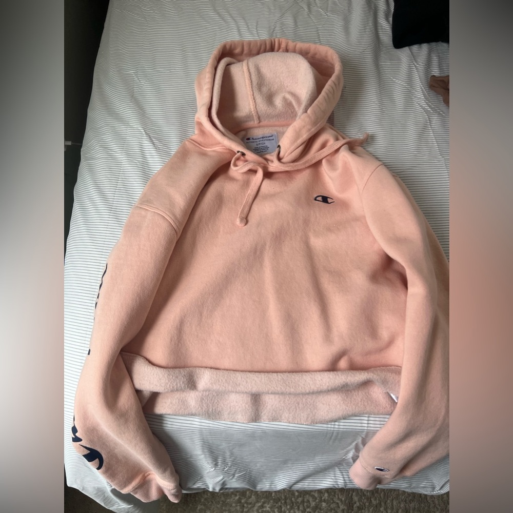 Champion Cropped Pink Hoodie